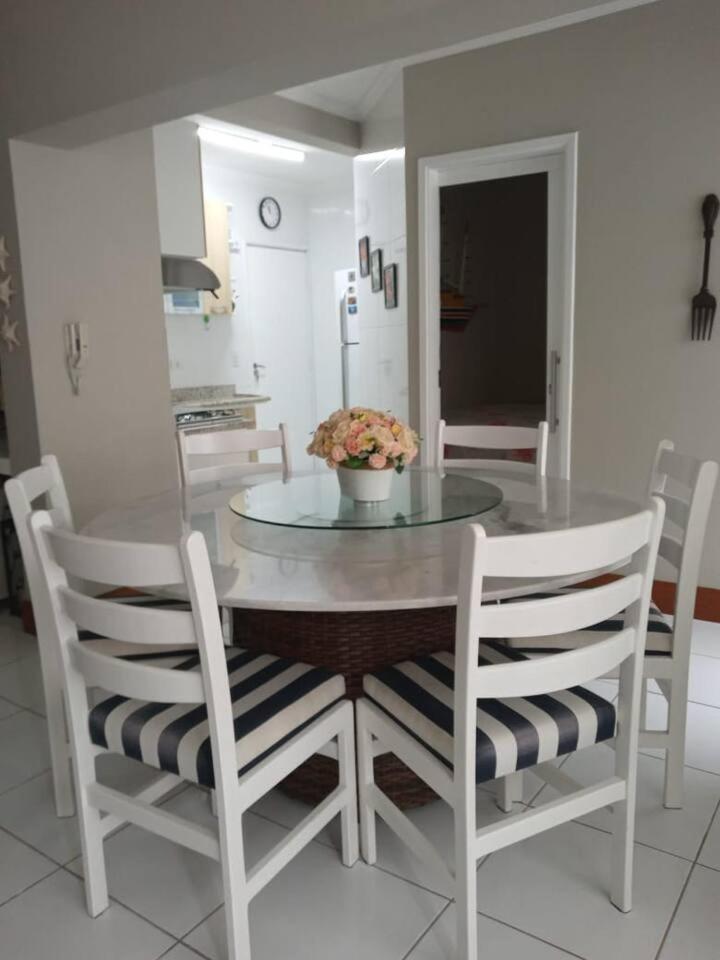 Apartamento completo na calçada da praia Apartment Guaruja Ngoại thất bức ảnh